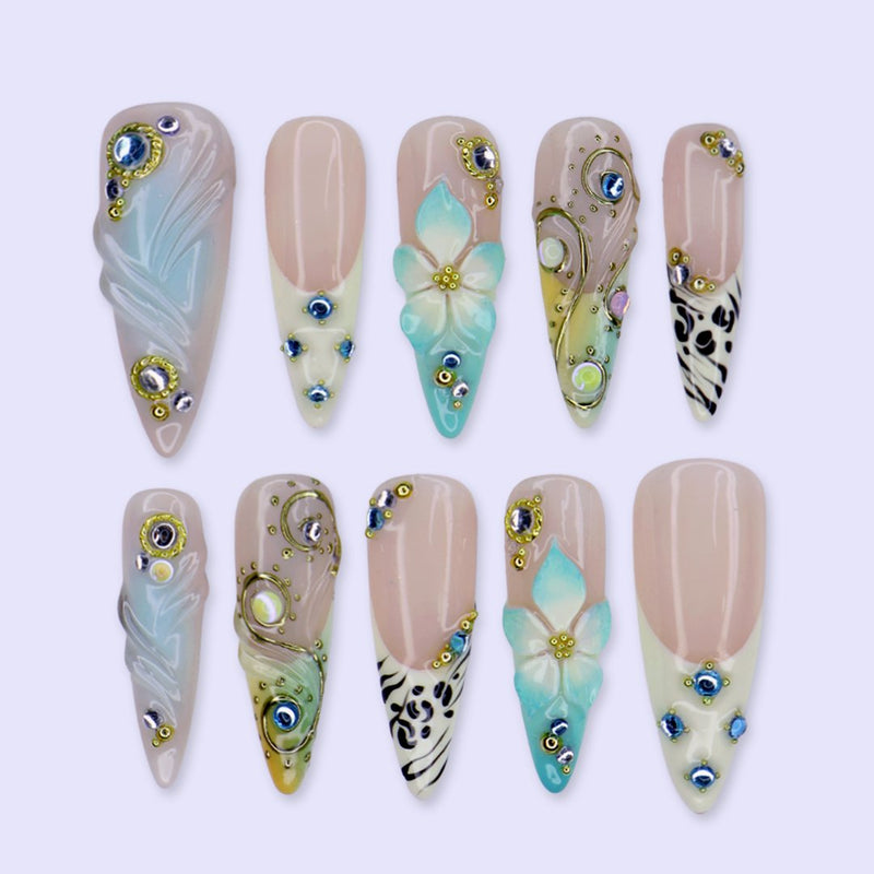 Aqua Luxe — thumbnail 1