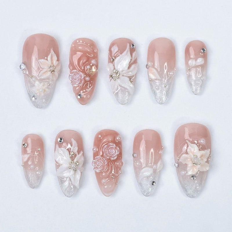 Gloriana — thumbnail 1